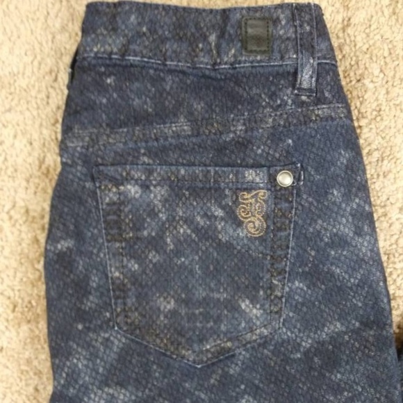 Jessica Simpson Snakeskin Forever Skinny Jeans  26 - Picture 1 of 5